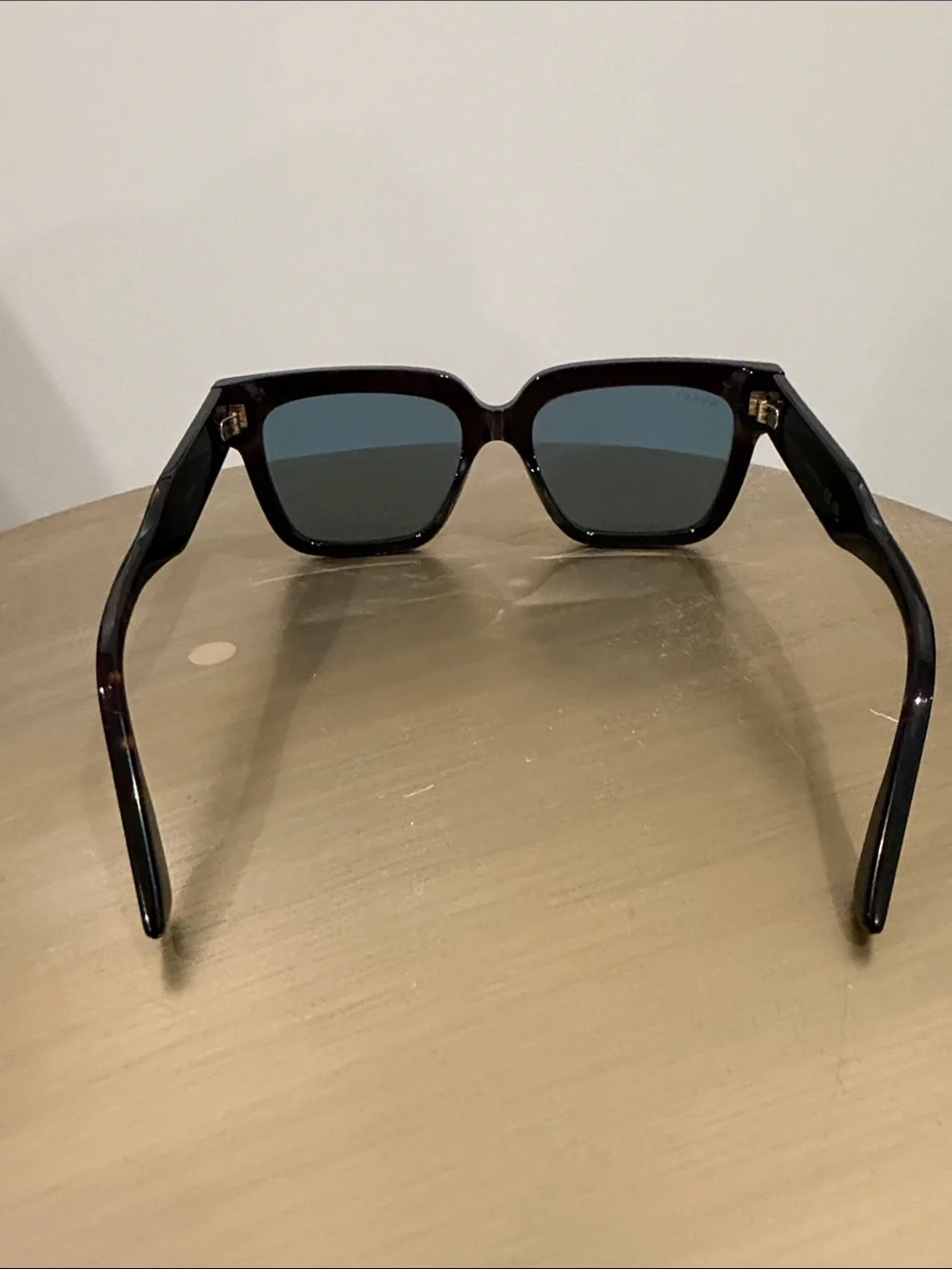 Gucci Sunglasses with dark Havana frame and blue lenses